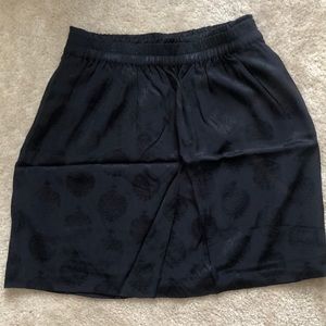 Loft skirt